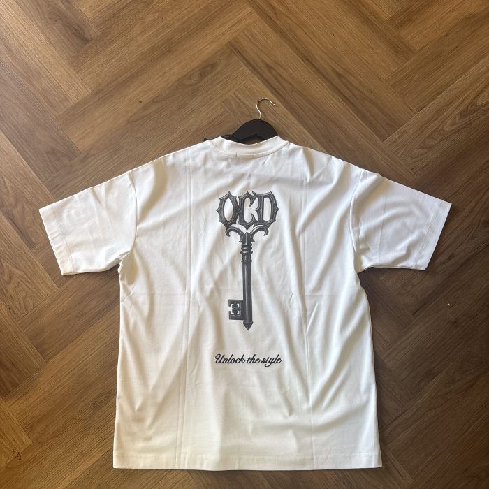 חולצת OCD KEY לבנה